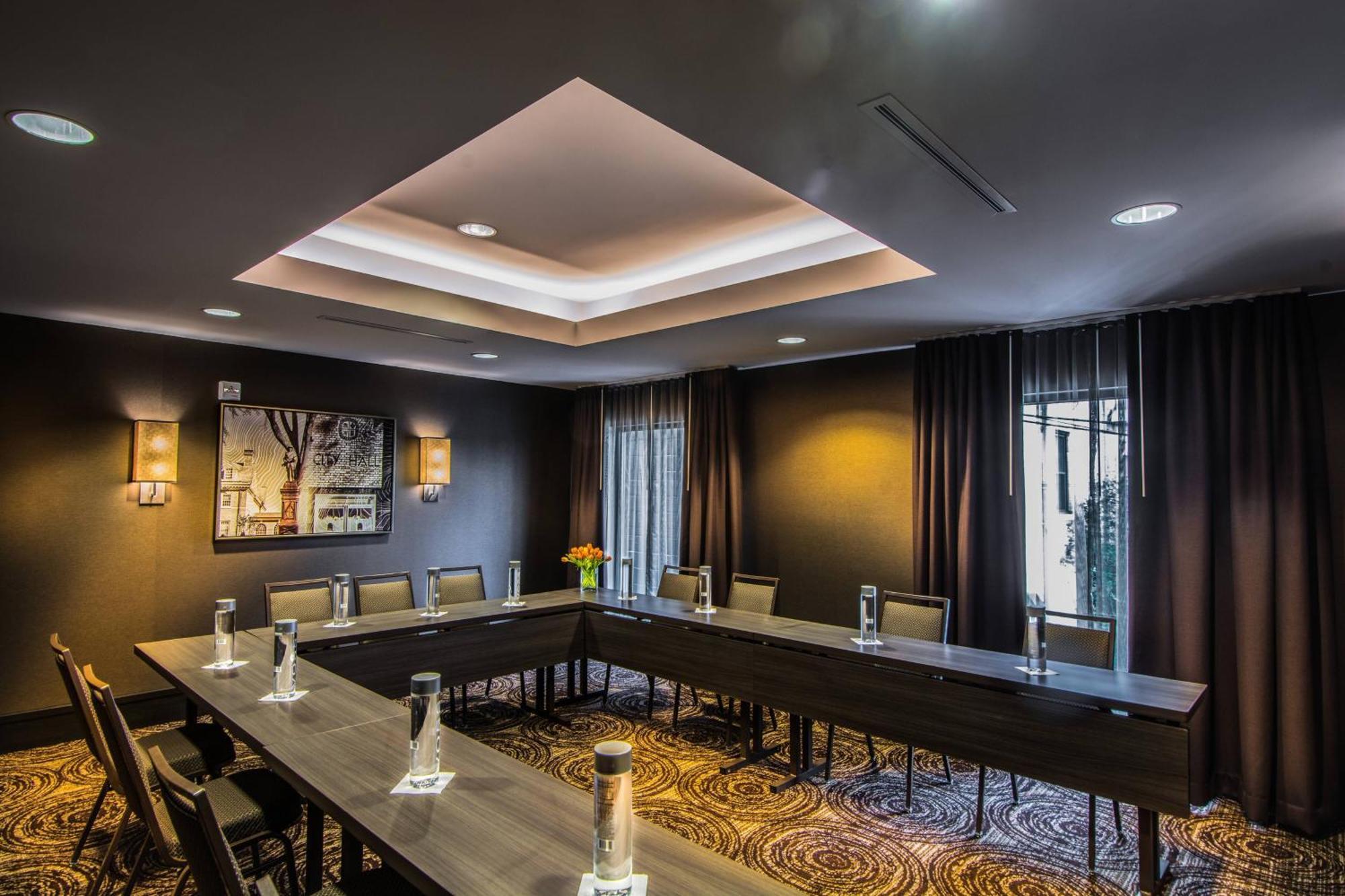 Residence Inn By Marriott Charlottesville Downtown Экстерьер фото