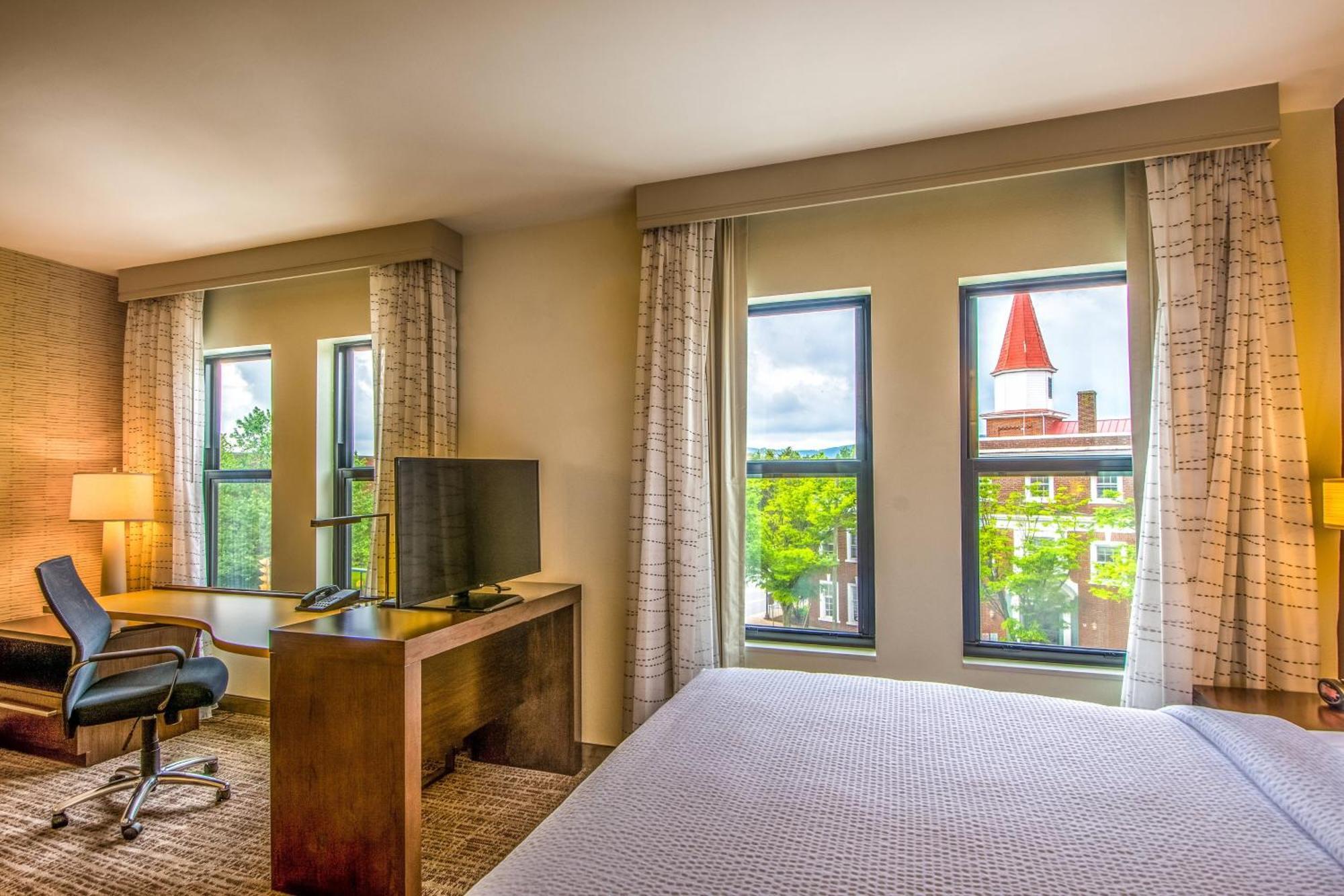 Residence Inn By Marriott Charlottesville Downtown Экстерьер фото