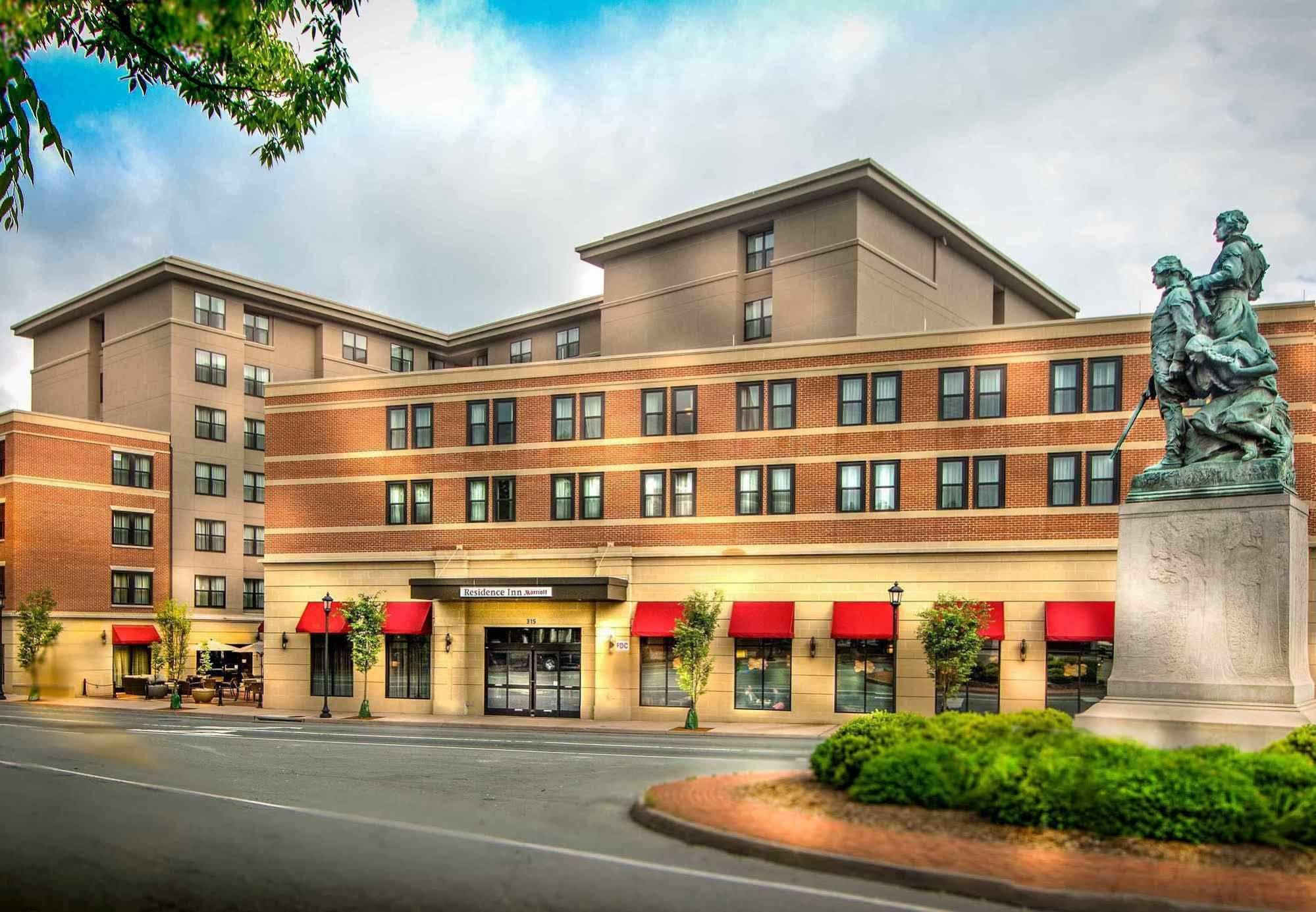 Residence Inn By Marriott Charlottesville Downtown Экстерьер фото